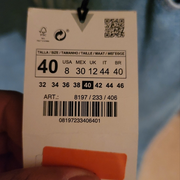 Zara mom fit jeans new with tags sz 8 - Picture 2 of 4